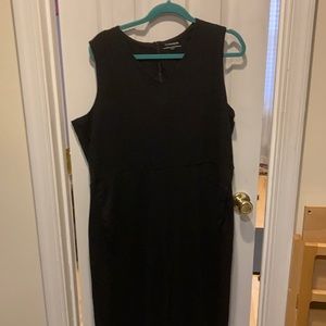 This is a Eileen fisher jumpsuit in a size XL